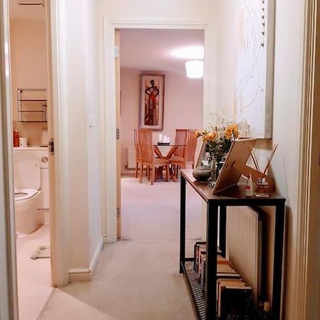 Central Spacious And Secure With A Double Bed Edgware Kültér fotó