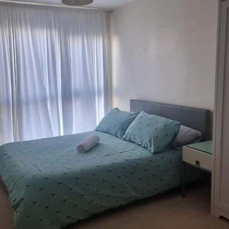 Central Spacious And Secure With A Double Bed Edgware Kültér fotó